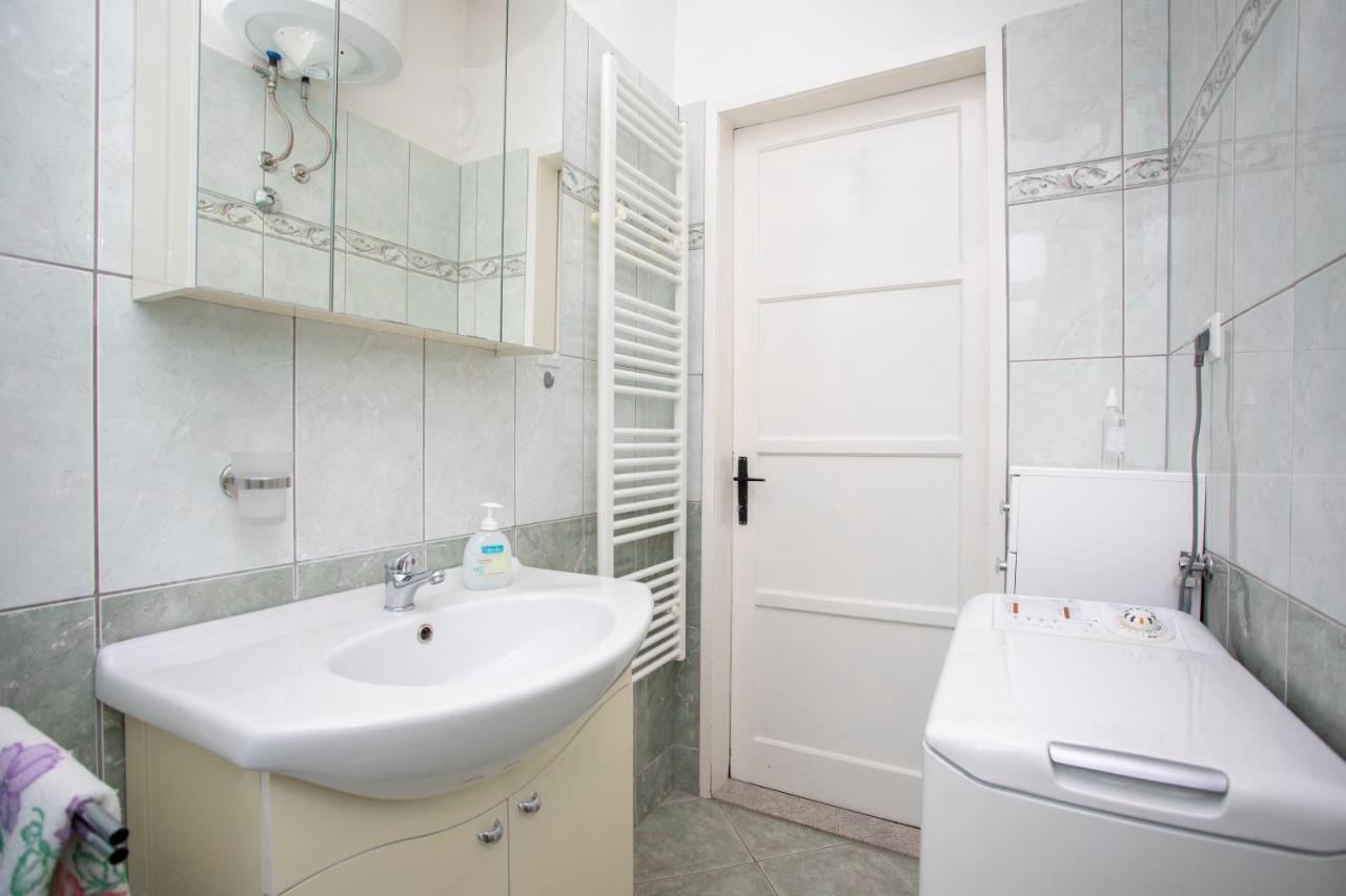 Apartman Lidija Koromacno Bagian luar foto